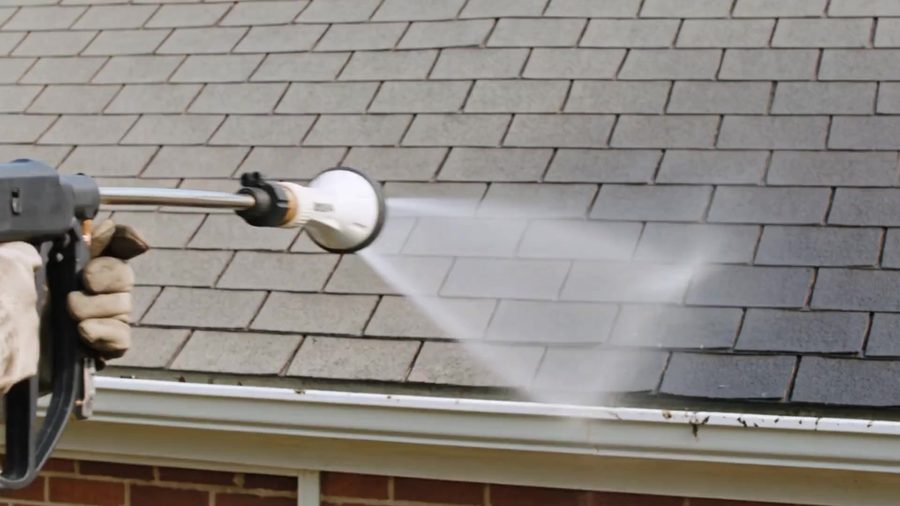 Roof Washing equipment in action